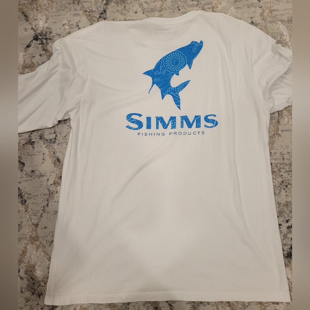 SIMMS - Men's Large Shirt